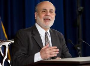 Ben Bernanke se convirtió en el primer presidente de la Reserva Federal en dar conferencias de prensa después de las reuniones de política monetaria. Foto: AFP 